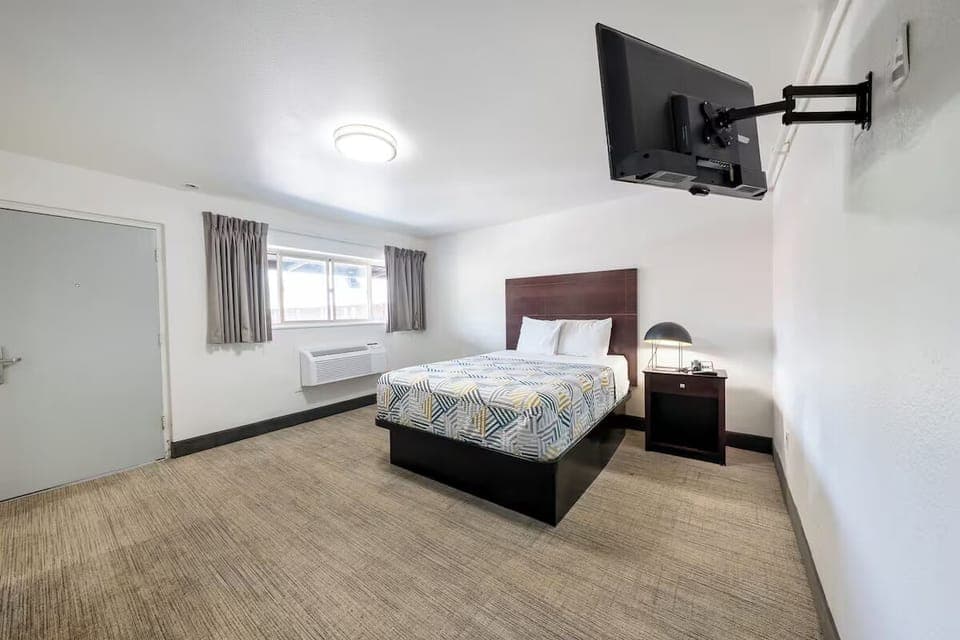 Bedroom. Interior and views may vary based on location and availability.