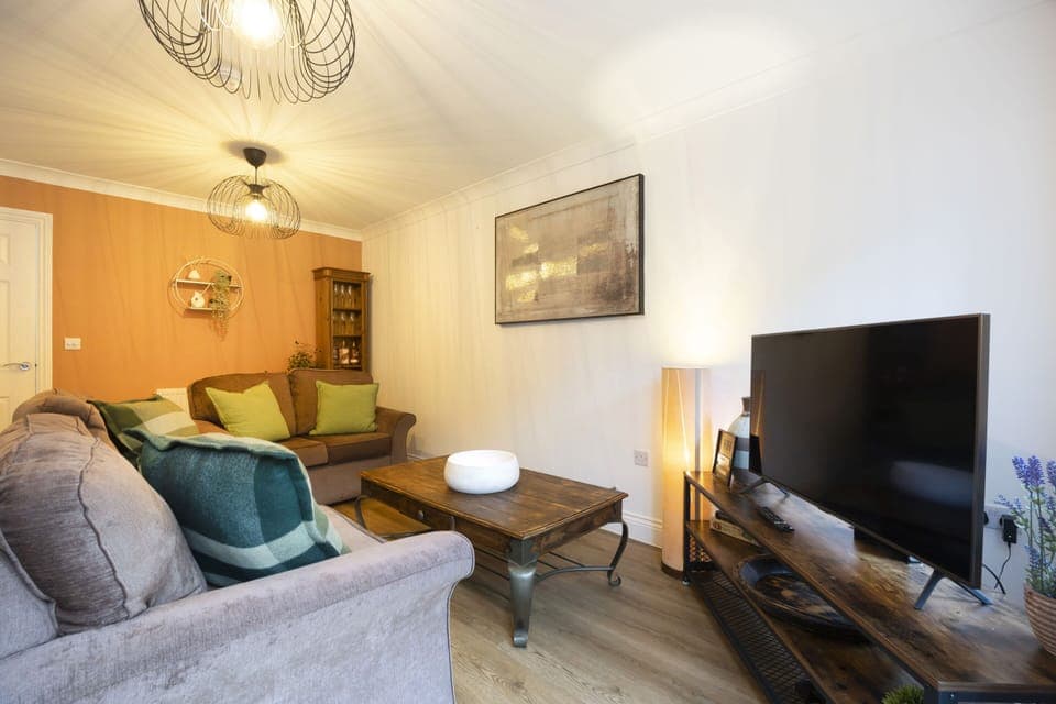 Living Room / Lounge