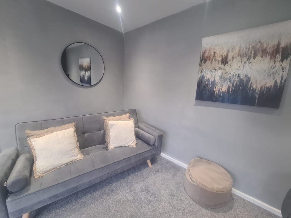 Living Room / Lounge