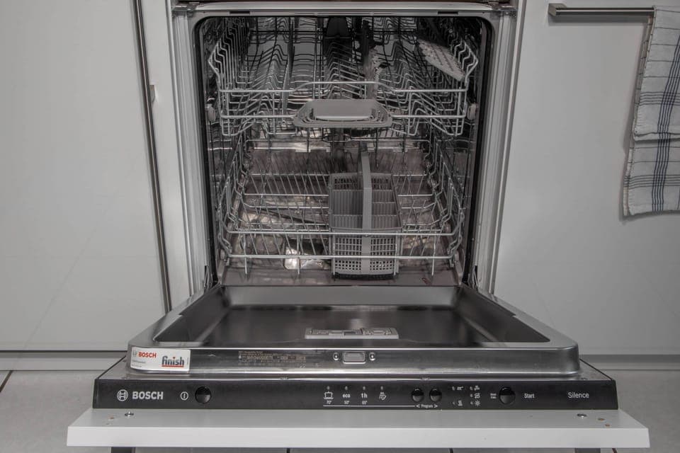 Dishwasher for a comfortable stay