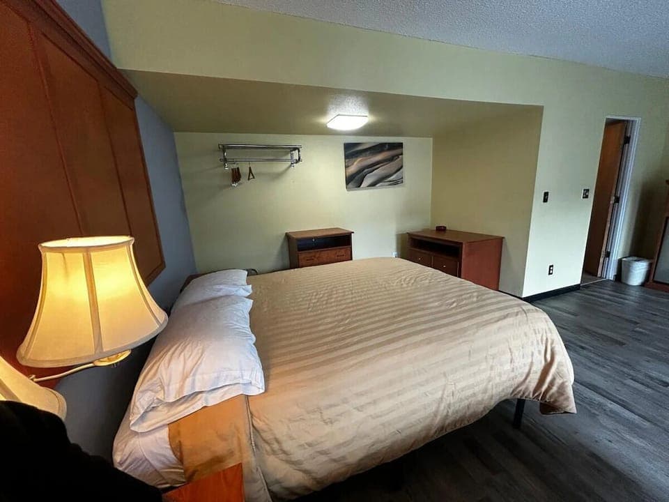 Bedroom. Interior and views may vary based on location and availability