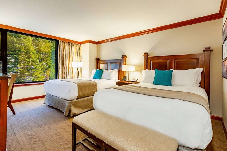 Everline Resort &amp; Spa Deluxe Queen Room Forest View