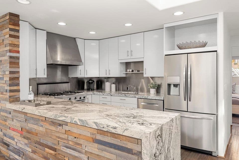 Kitchen - Aspen condo 