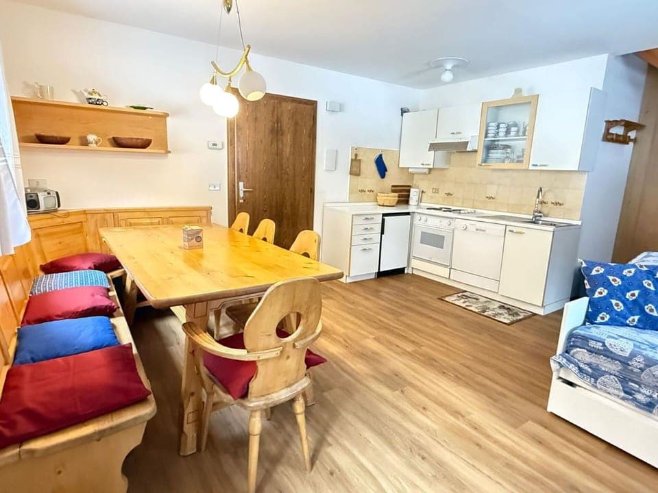 House, Residential Area, Home, Door, Porch, Shade, Estate, Lawn, Yard, Balcony