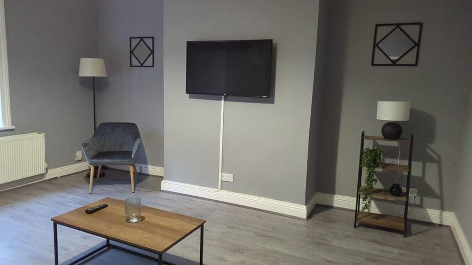 Living Room / Lounge