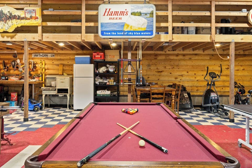 Game room