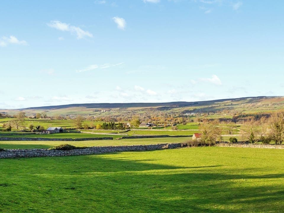 Surrounding area | Pond Cottage, West Witton, near Leyburn