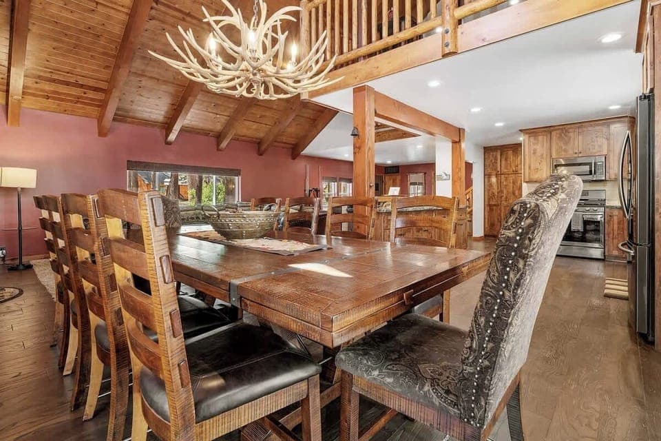 Rustic Ridge Manor-112