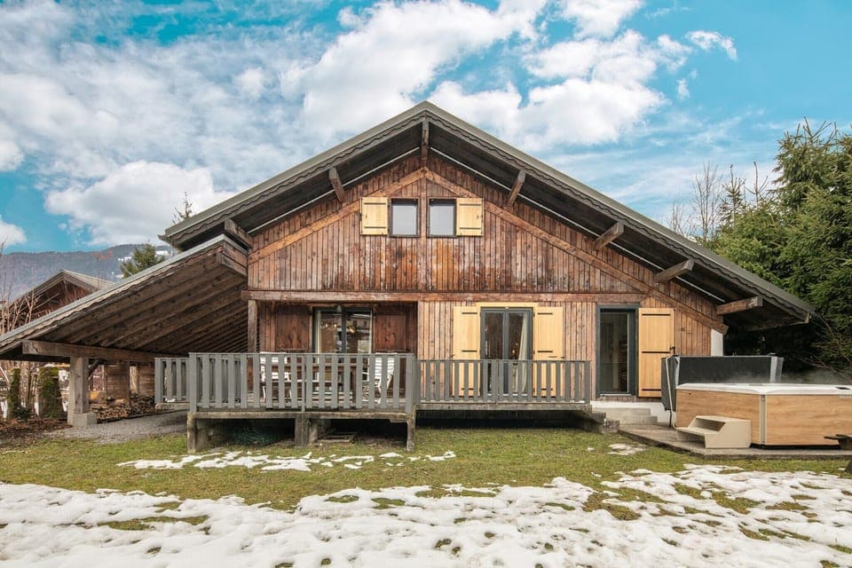 Holiday Home Exterior [summer]