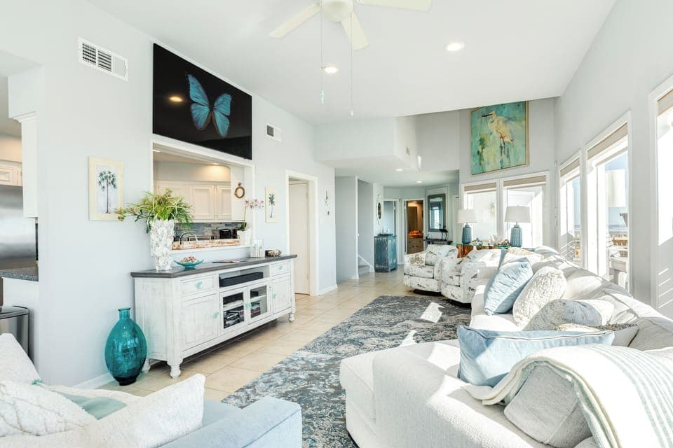 Enjoy family movie nights after a day at the beach