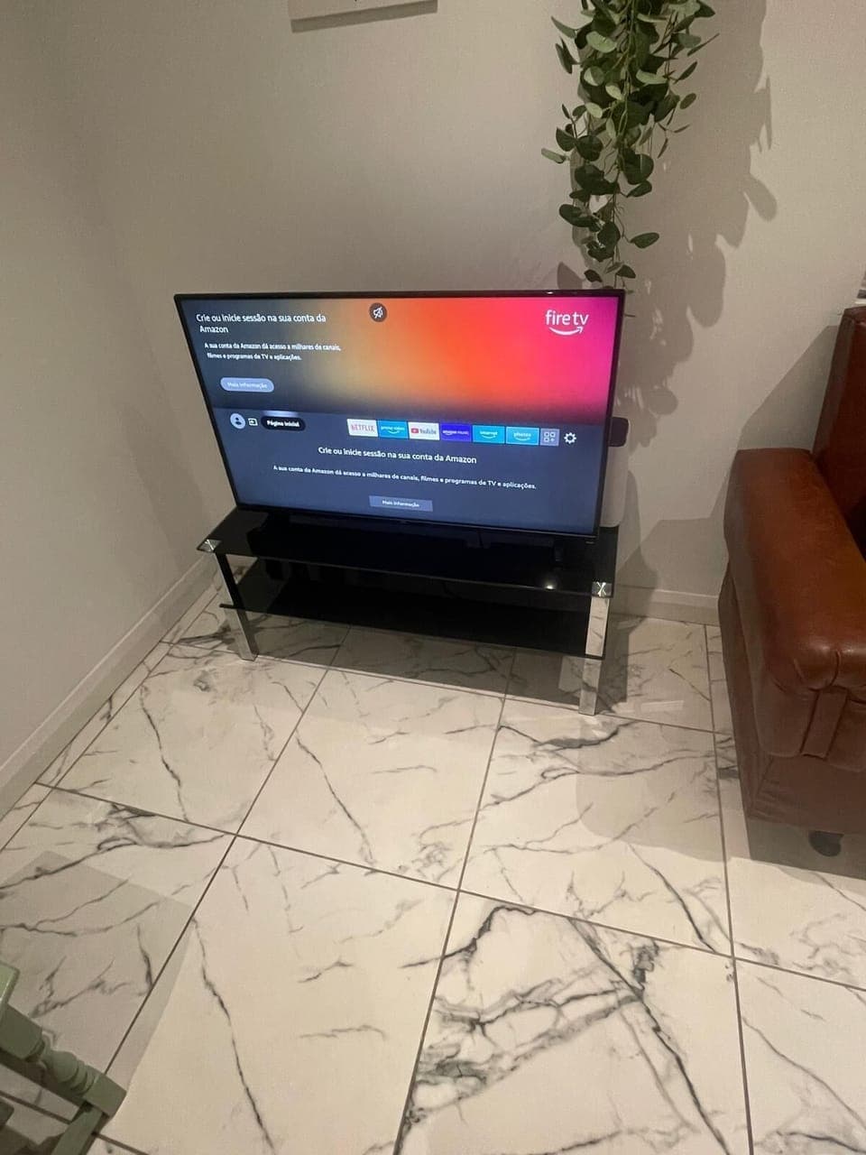 Smart TV with Netfix, Fire TV installed