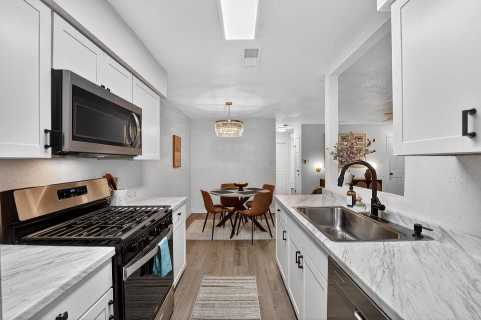 Indoors, Kitchen, Appliance, Microwave, Oven