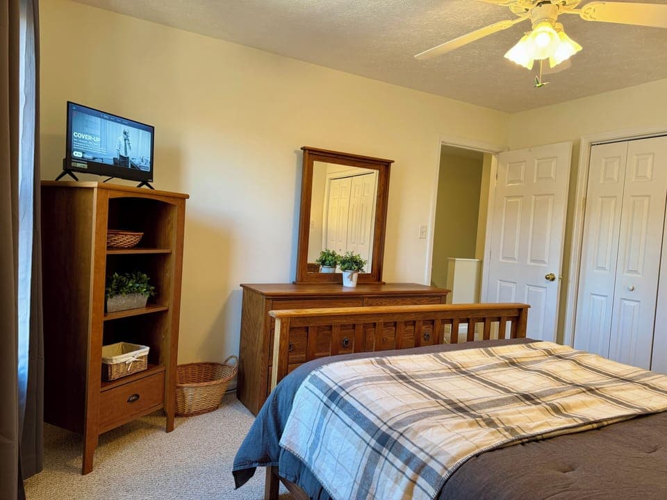 Clothes storage and TV cabinet