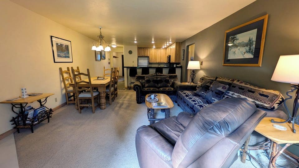 Beaver Creek West Condo M-1 living room and kitchen