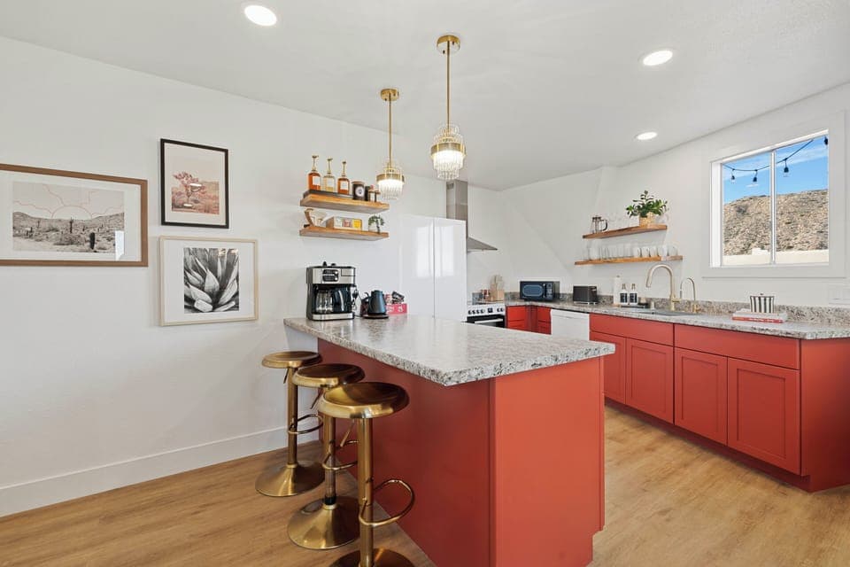 Fully stocked kitchen 