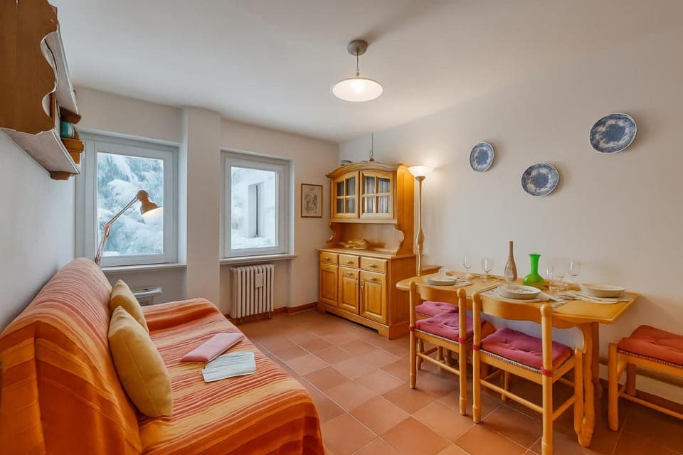 Living and dining room