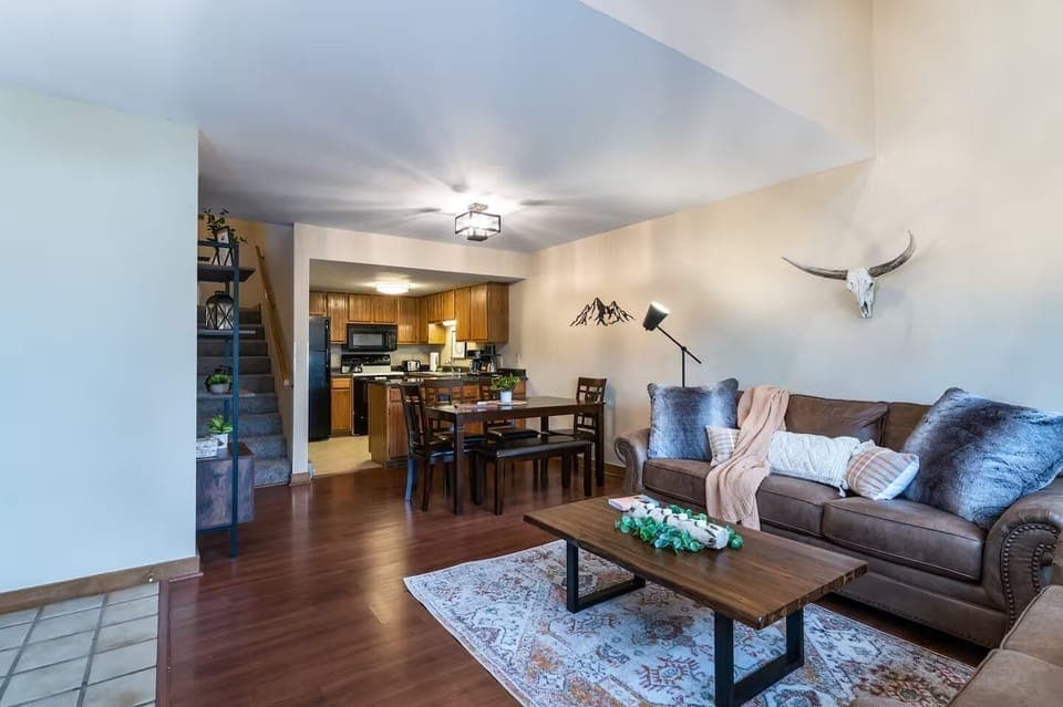 Living/Dining Room