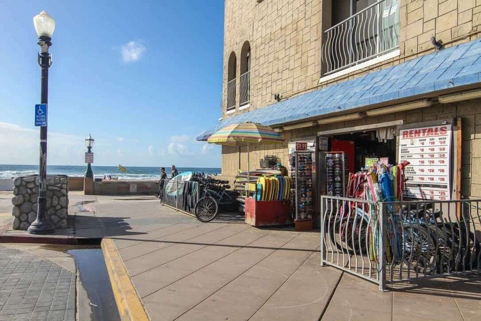 Stay just steps to the beach with a hire shop for hours of fun on the water