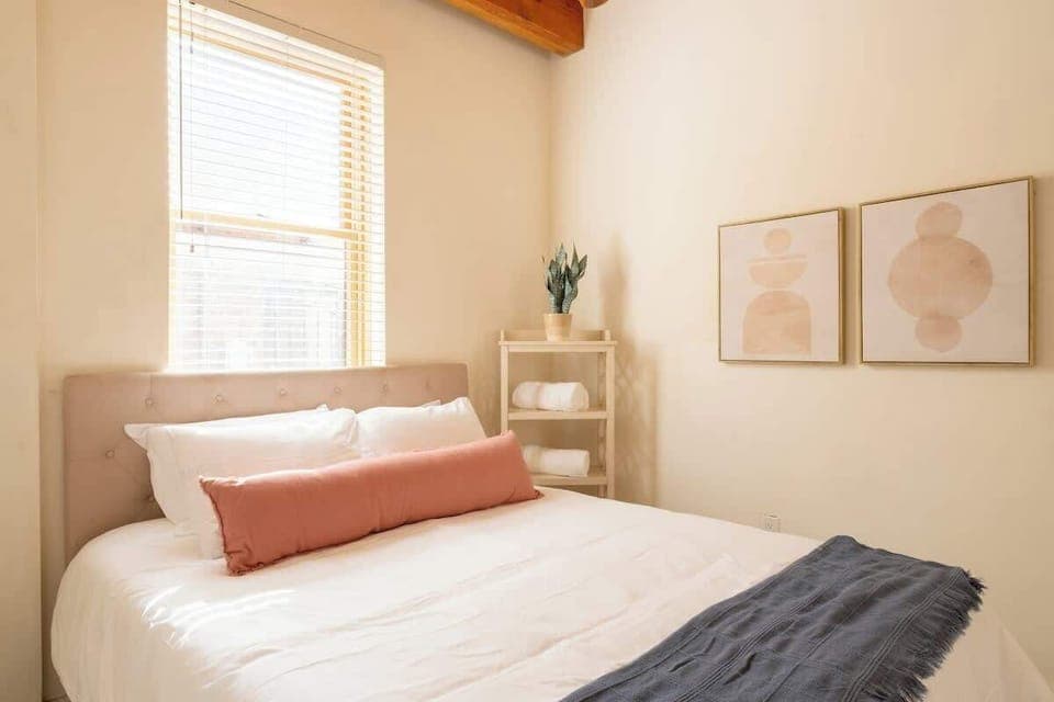 The bed comes topped in soft, hotel quality linen for a restful night’s sleep