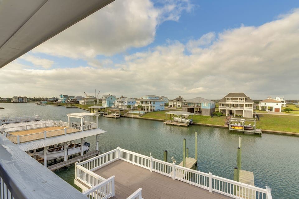 Port Bolivar Vacation Rental | 3BR | 2BA | Stairs Required | 2,130 Sq Ft