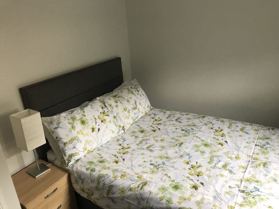 Second Bedroom - Mallow