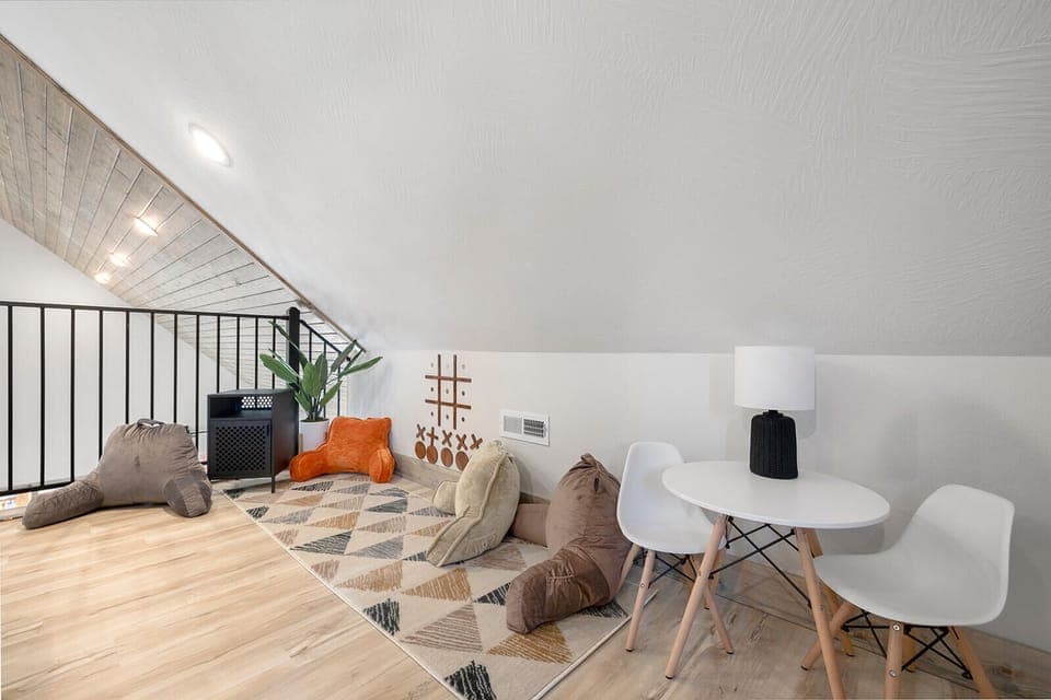 Upper level entertainment space!