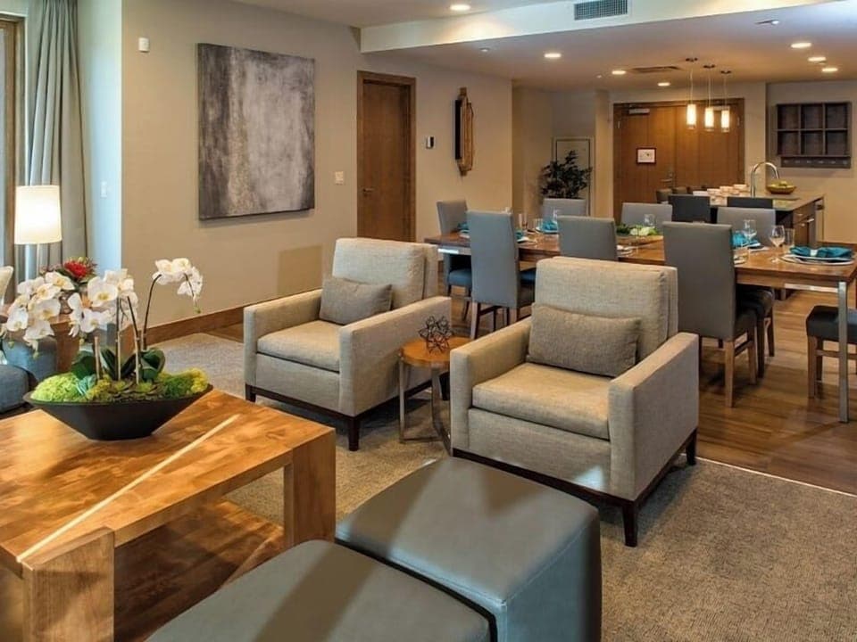 Peak 8 Resort Suite