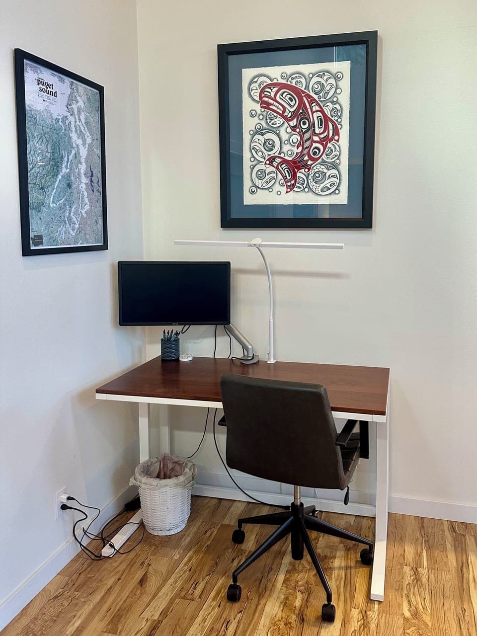 Workstation #2 with WIFI, next to the back deck.