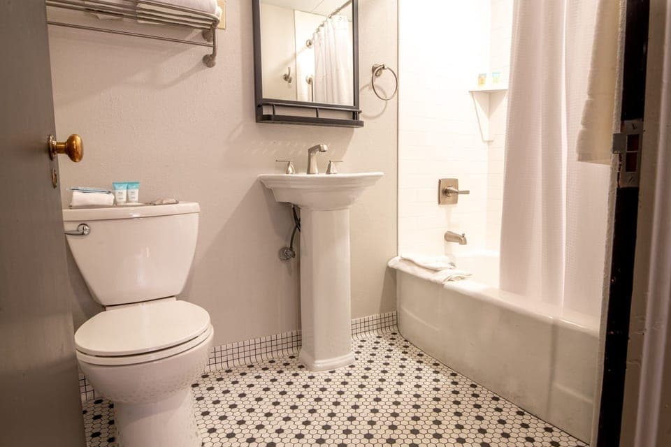 Soak away the day in a clean tub-shower combo.
