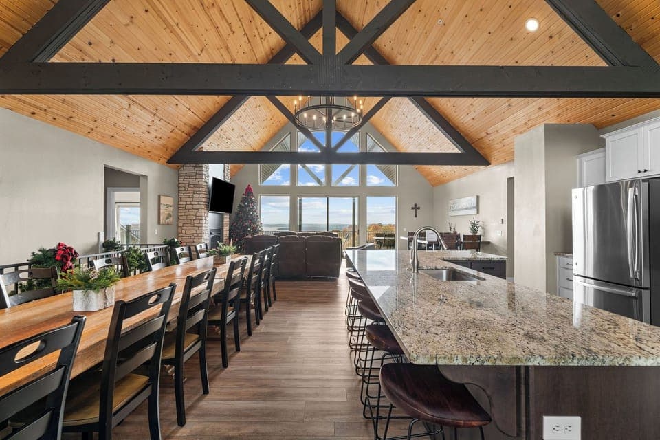 Expansive living room with seating for 32+