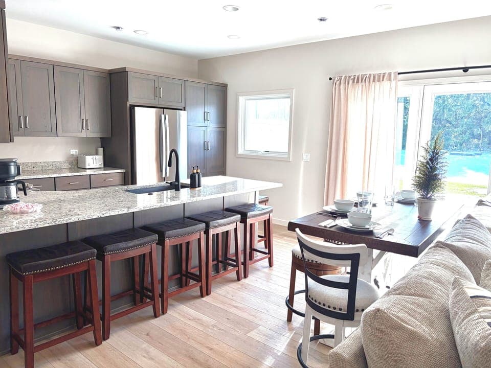 Equipped kitchen 