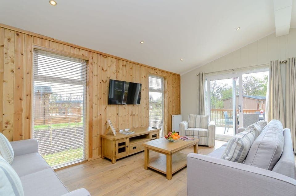 The Nassington (Pet)