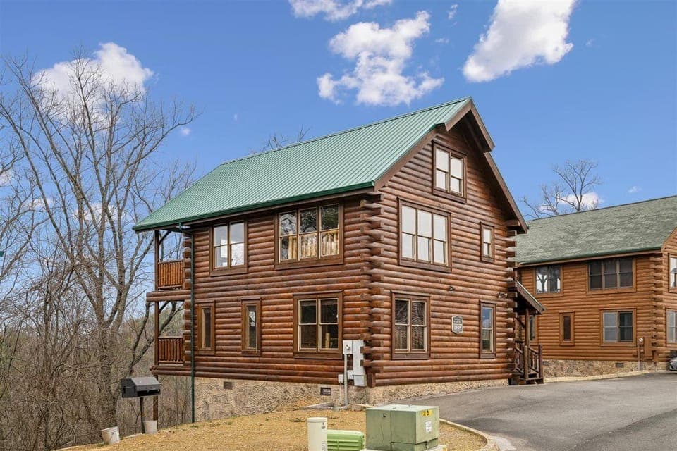 04-Front Elevation