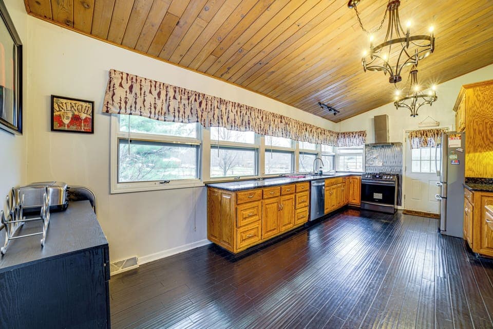 Kitchen | 2nd Floor