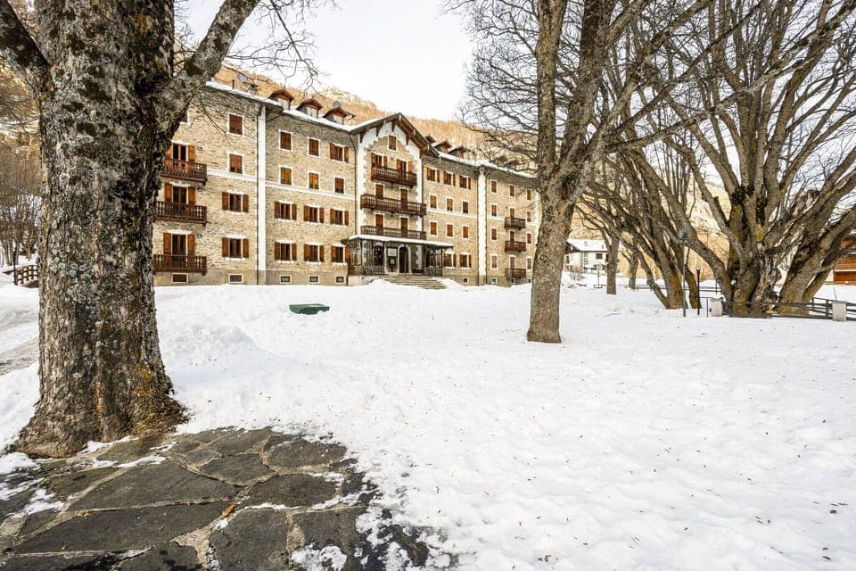 Holiday Home Exterior [winter]