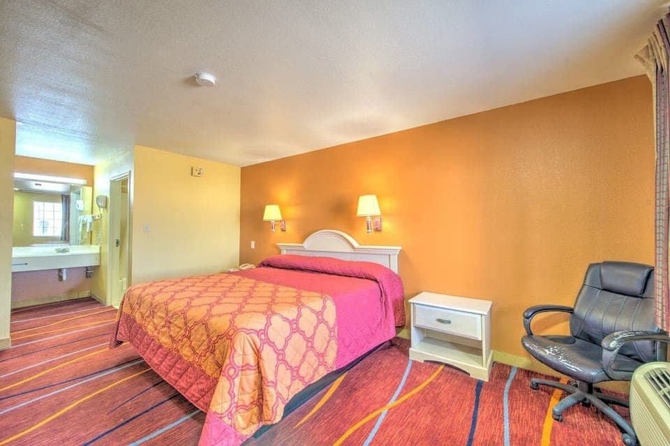 Bedroom. Interior and views may vary based on location and availability