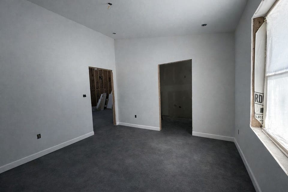 Bedroom and bathroom photos will be updated as build continues