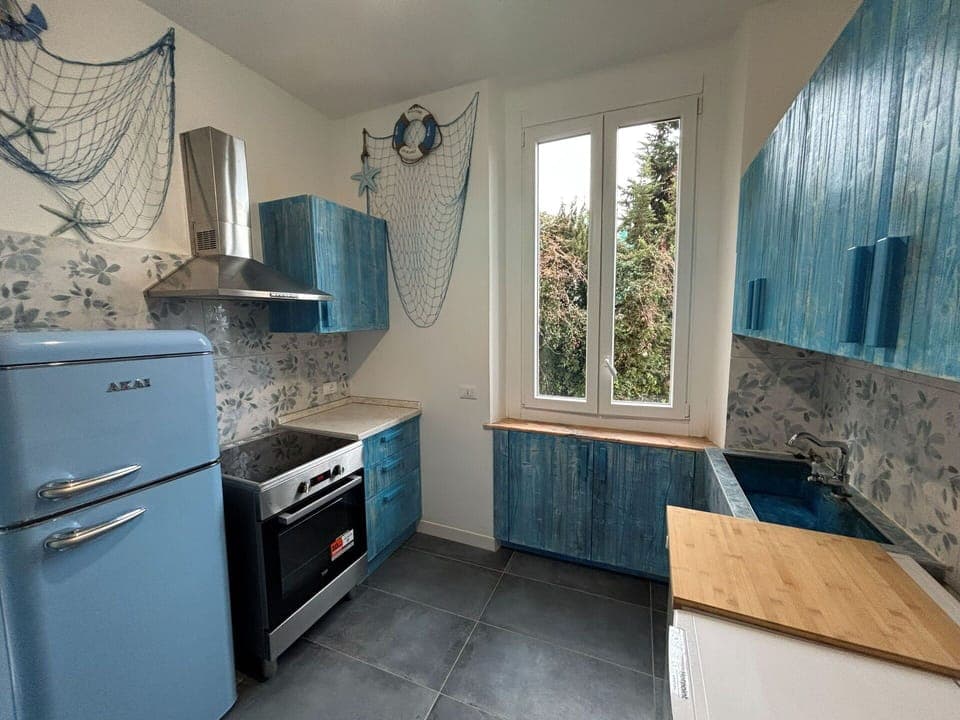 Autumn, Kitchen, Spring, Summer