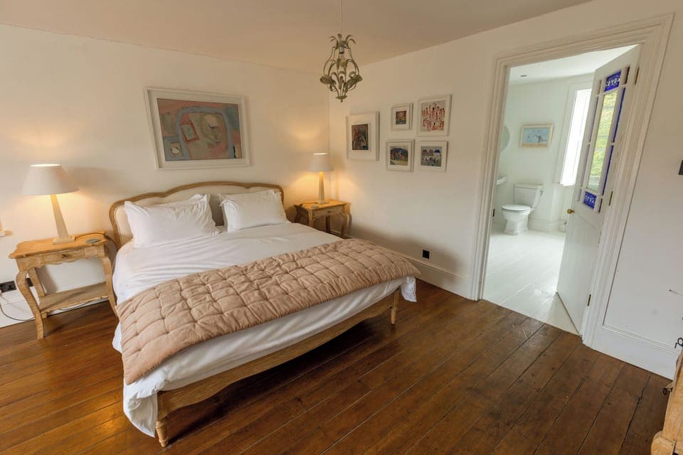 Bedroom 1 with ensuite 