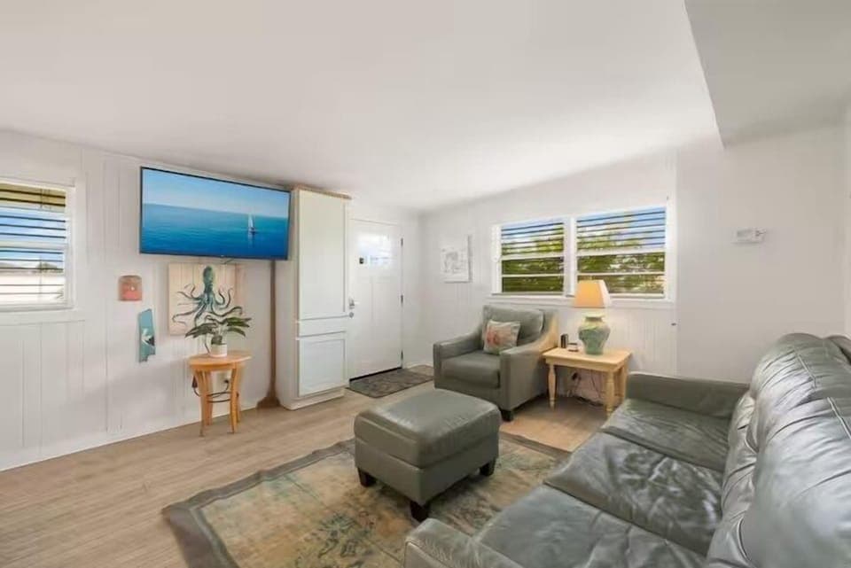 Unit C - Living Room