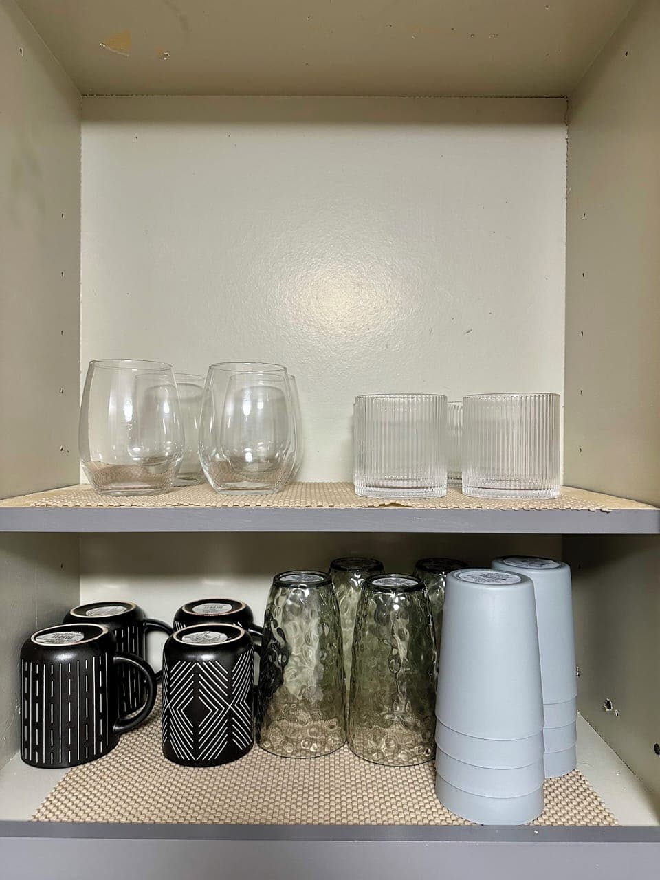 Wine glasses, whiskey glasses, coffee mugs, cups