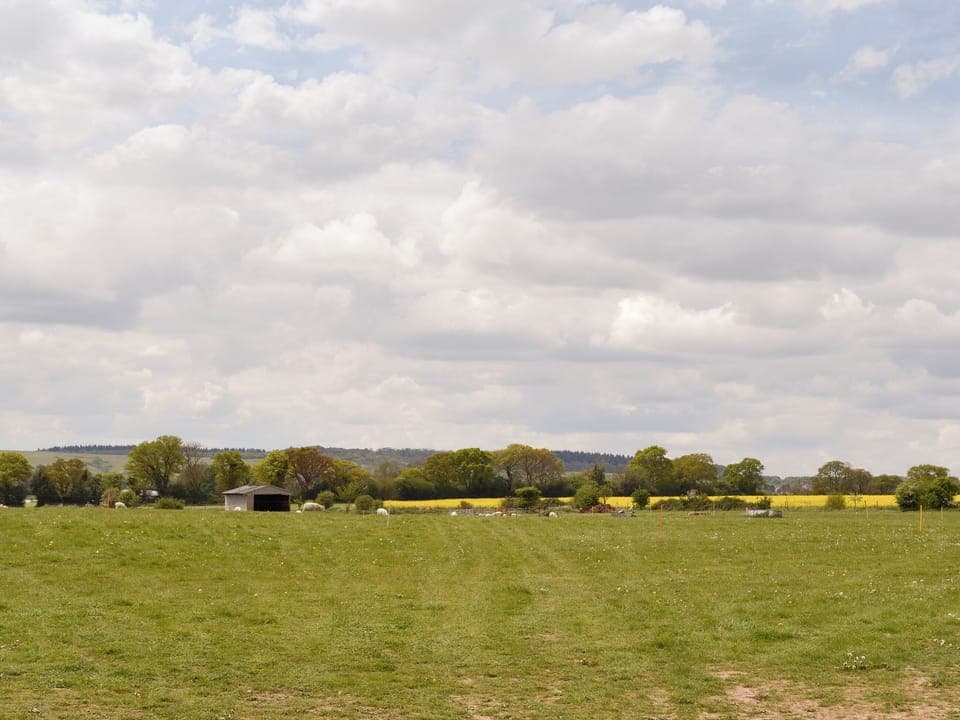 Unspoilt rural views | Old Dairy - Andover Lane Farm, Faberstown, near Andover
