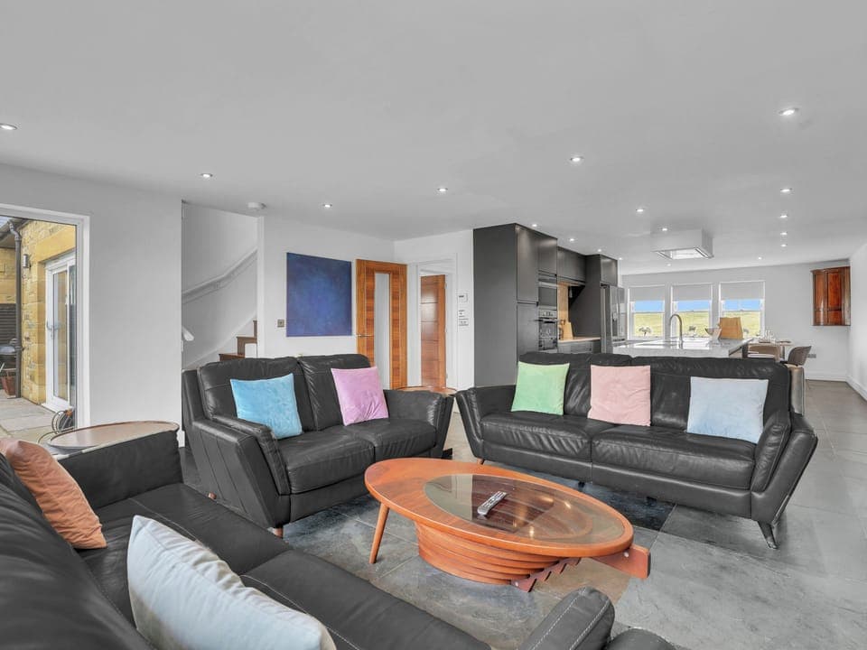 Duke House, Dukesfield