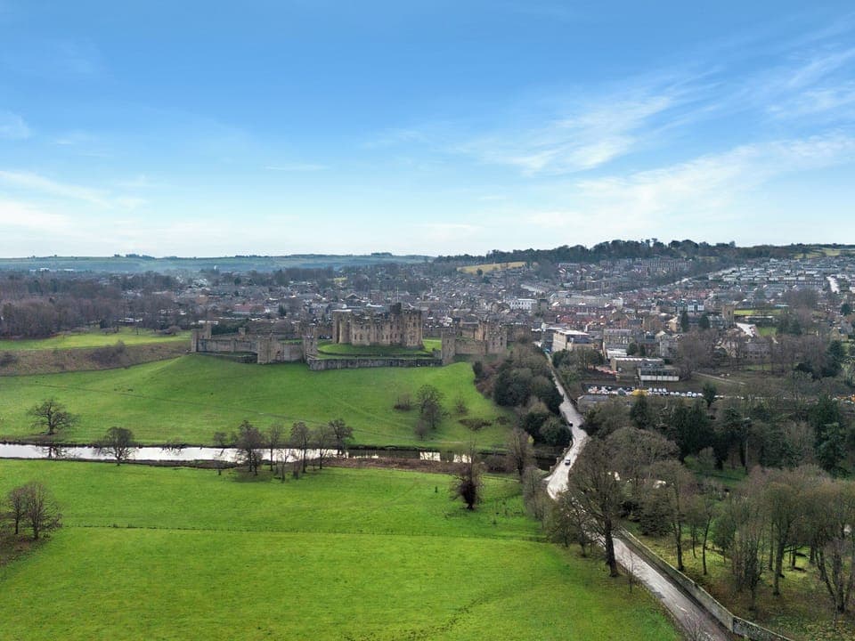 Earl Apartment, Alnwick