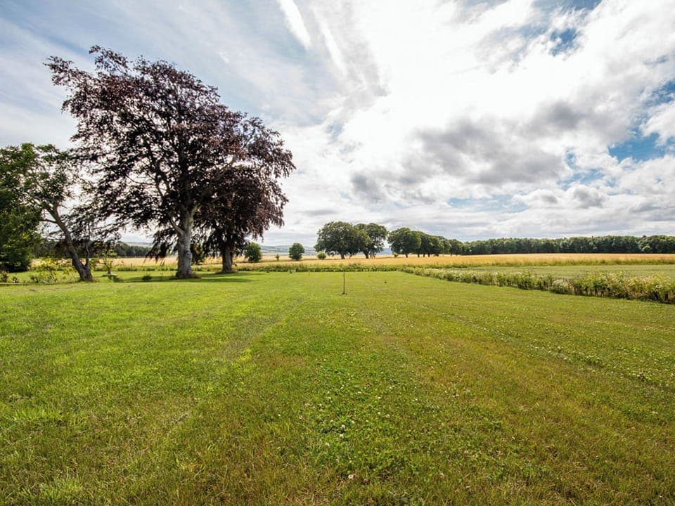 Garden | Meddat Farm Annex, Kildary, near Tain