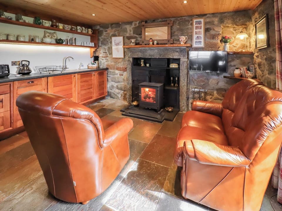 Open plan living space | Kestrel Cottage, Rogart