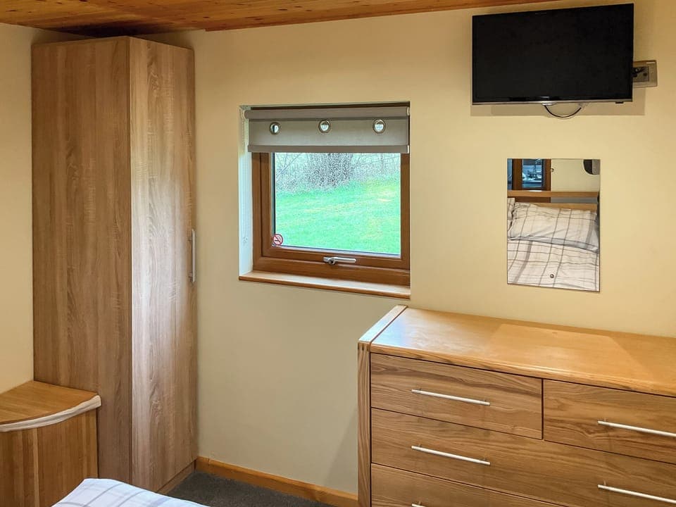 Double bedroom | Lovers Lodge, Llandrindod Wells