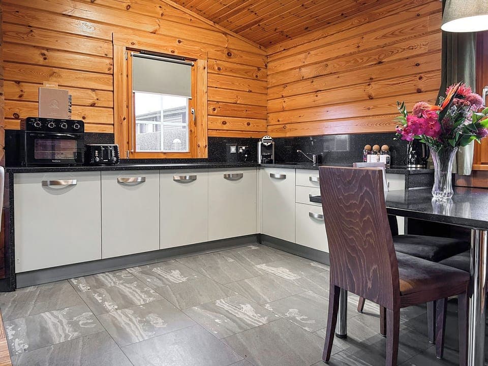 Open plan living space | Ingliston Country Club & Hotel - Lodge 4 - Ingliston Country Club & Hotel , Glasgow