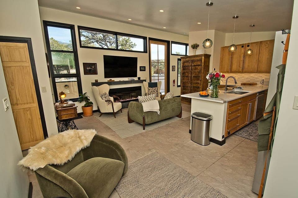 Cozy Sunlit Living and Kitchen 