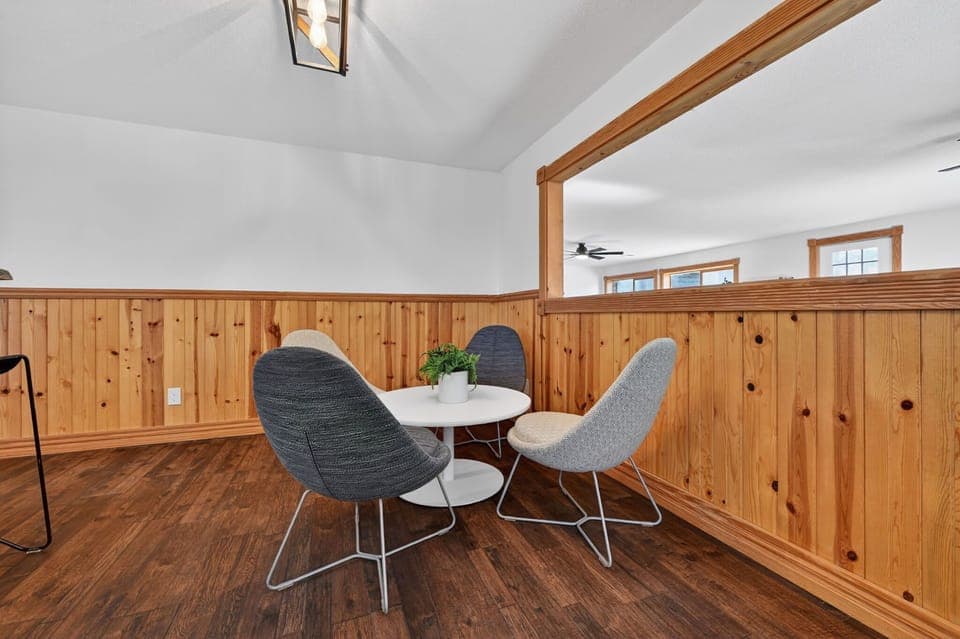 There is a small lounge area in the kitchen where you can convene over a fresh cup of coffee. 